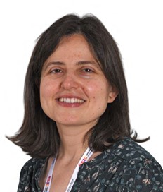 JULITA MEDINA – TECNOLOGÍA, COORDINACIÓN Y HUMANIZACIÓN: EL PRESENTE Y FUTURO DEL LA REHABILITACIÓN EN ENFERMEDADES RARAS